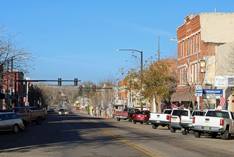 800pxDowntown_Florence_Historic_District Royal Region